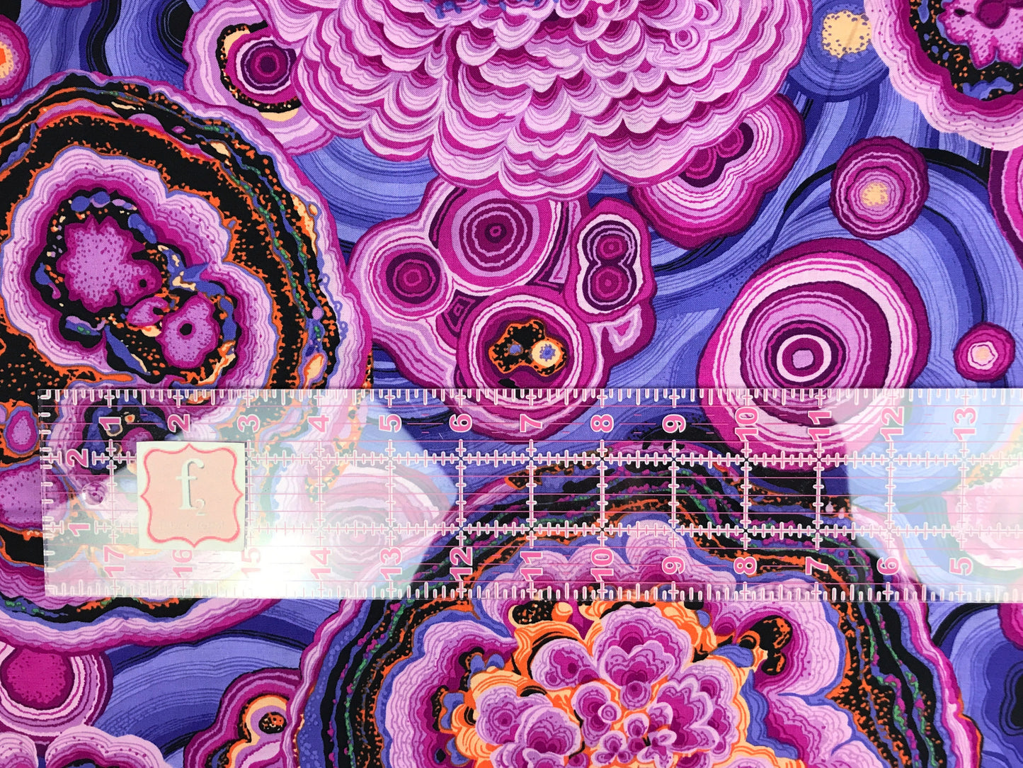Freespirit - Philip Jacobs - Kaffe Fassett Collective - Agate Magenta
