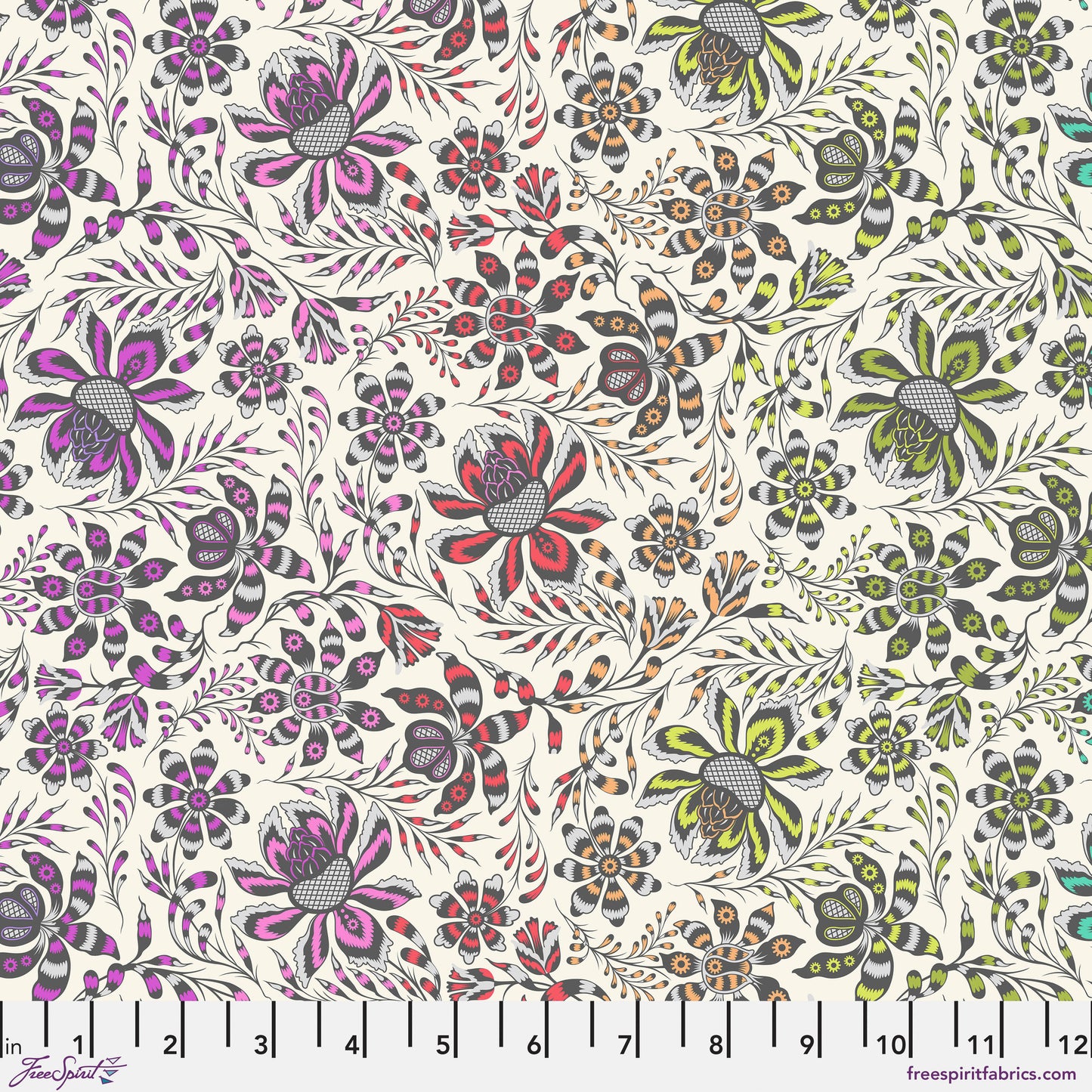 ROAR! - 21 Pcs Bundles - Tula Pink - FreeSpirit Fabrics - 100% Quilters Cotton -