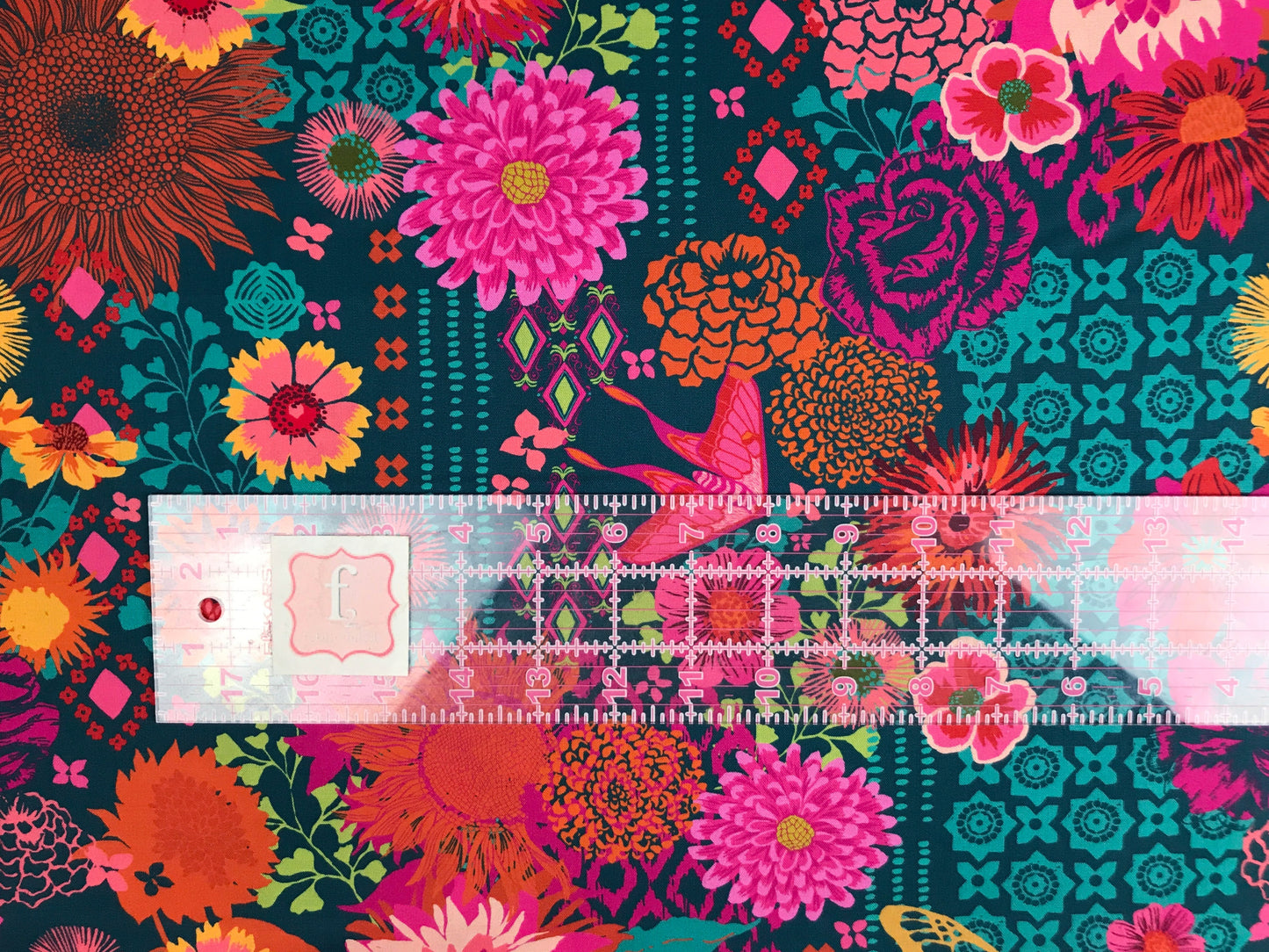 moda fabric crystal manning kasada bazaar berry 1 Fabric Fetish