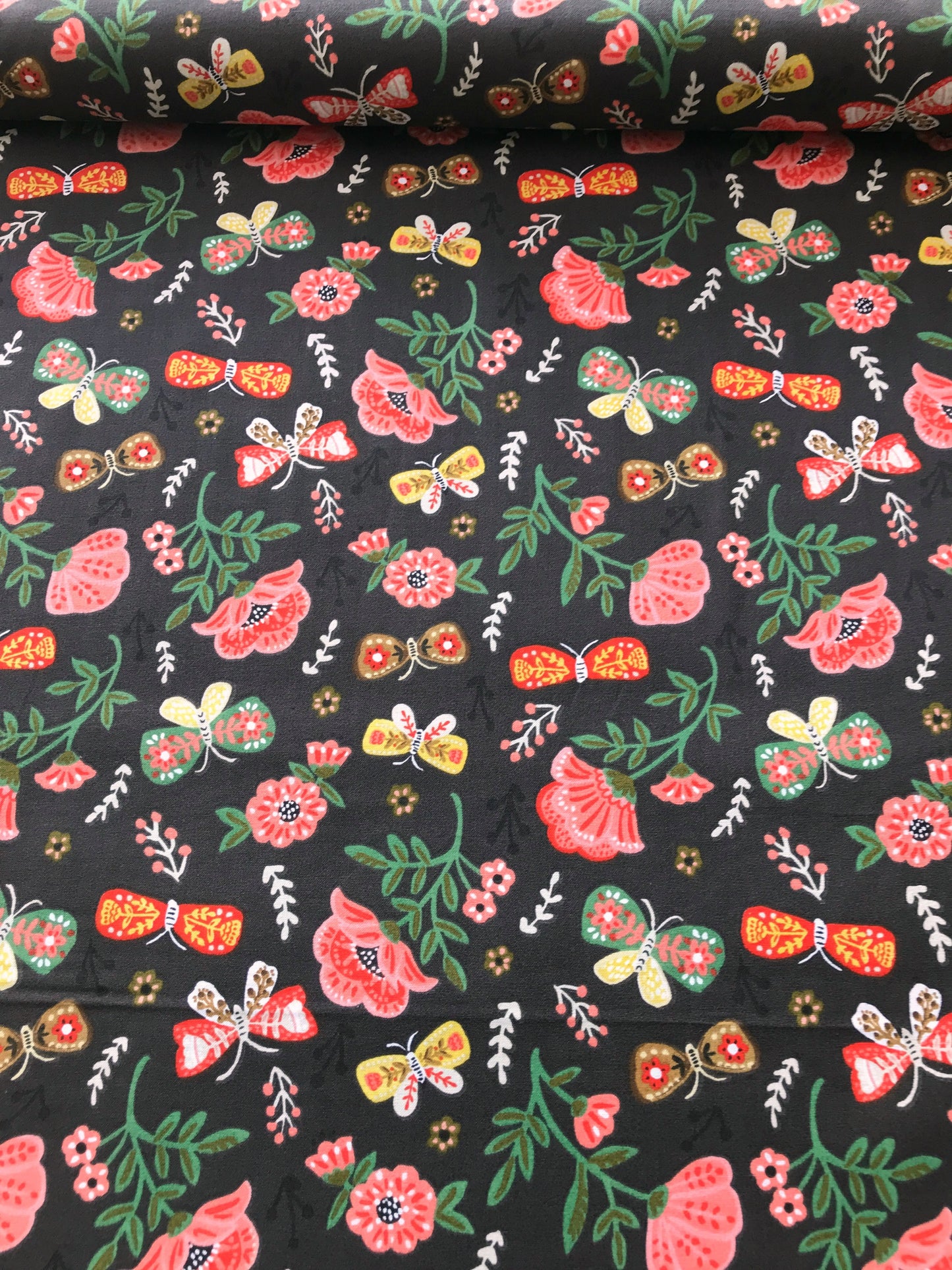 quilters palette glorious garden brown flowers butterflies Fabric Fetish