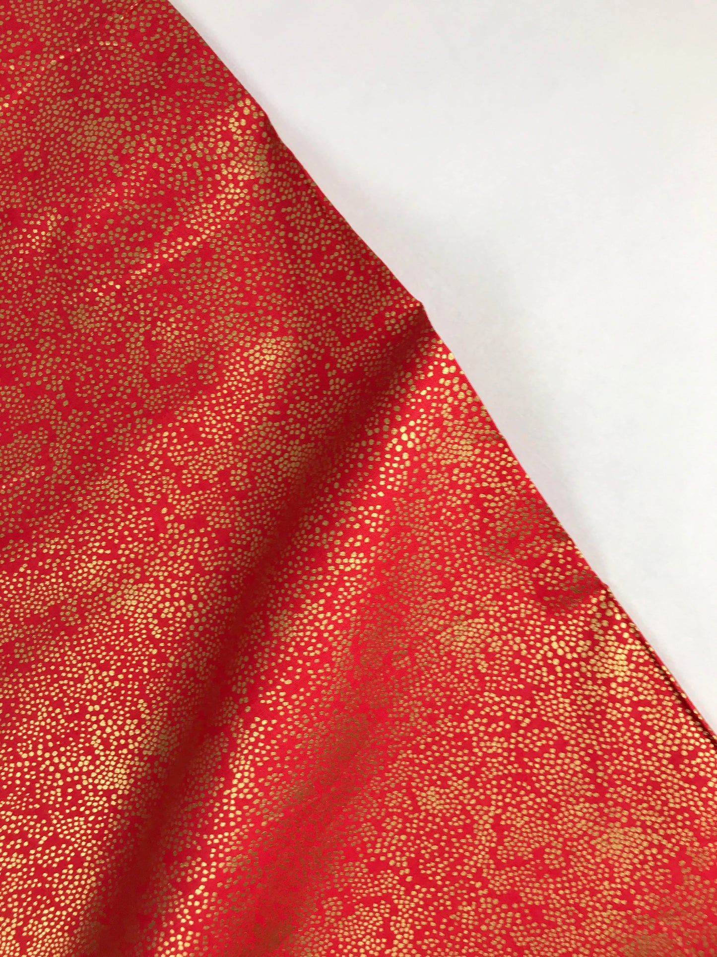 Rifle Paper Co - Cotton + Steel - Holiday Classics - Menagerie Champagne Red Gold Metallic