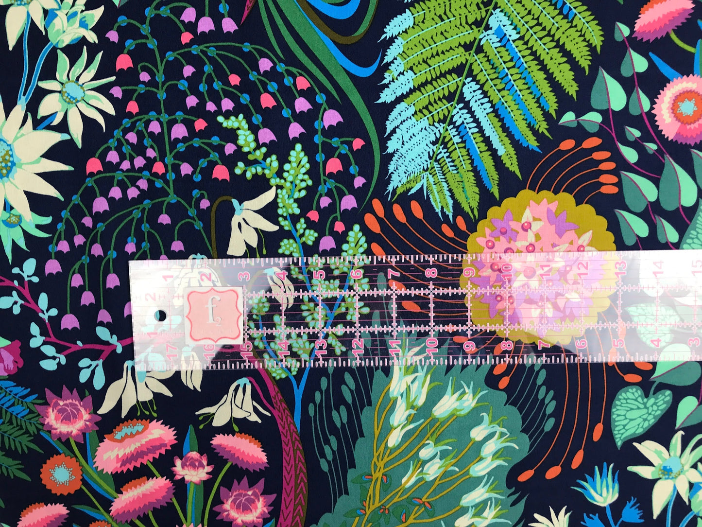 freespirit fabric anna maria horner love always am source code glisten Fabric Fetish
