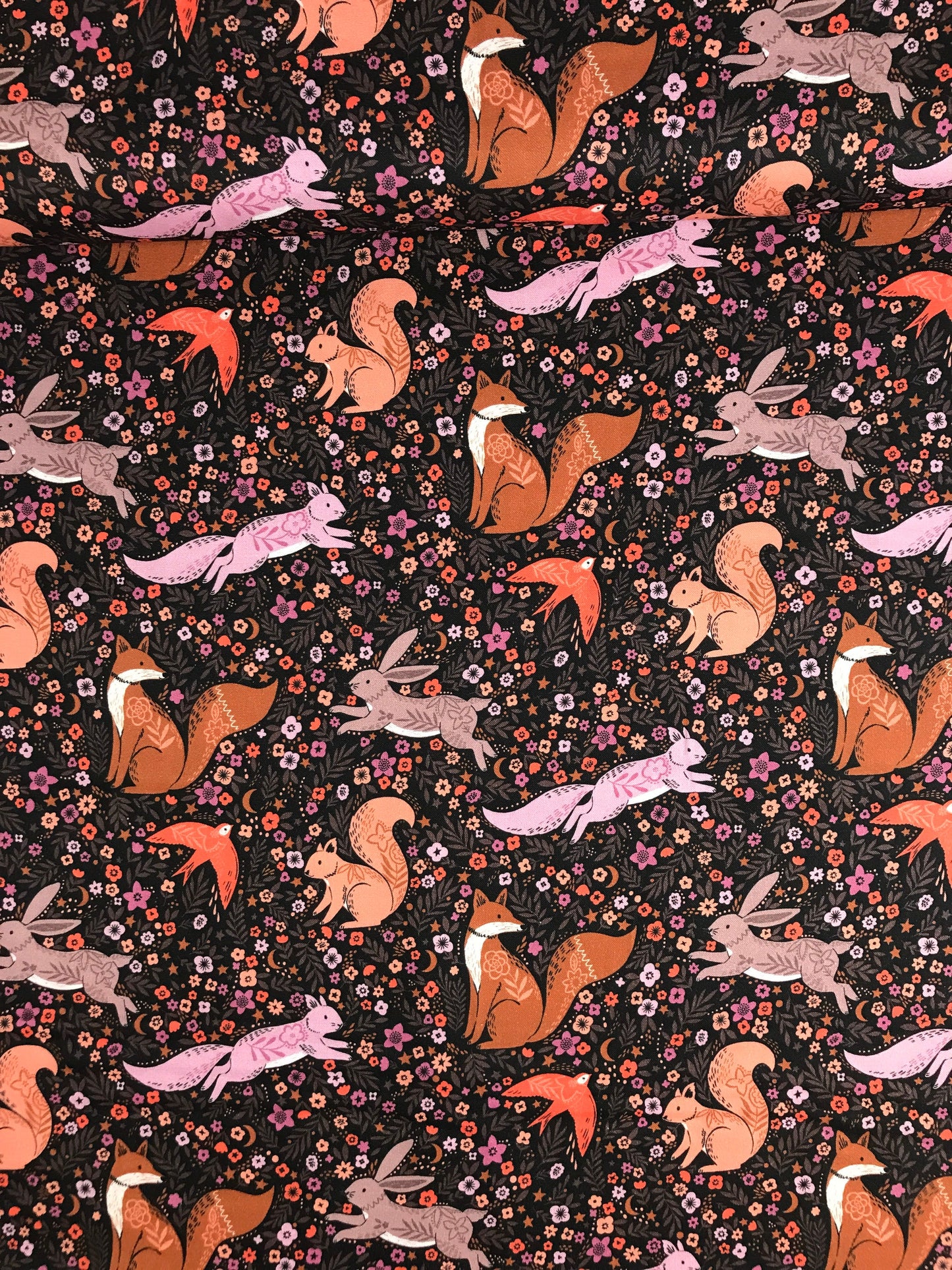 dashwood studio wild bethan janine flower friends quilters cotton wild1924 Fabric Fetish