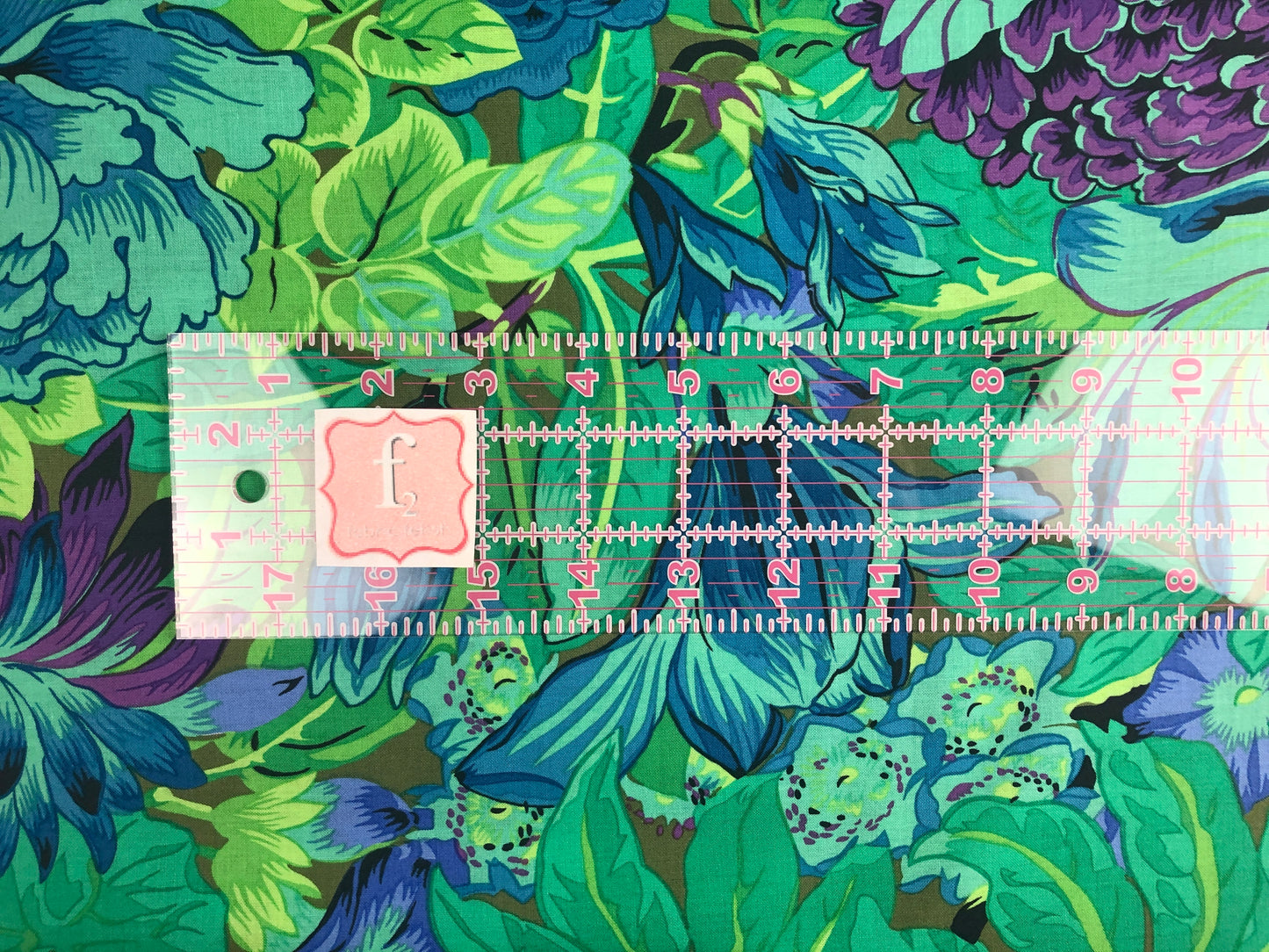 freespirit phillip jacobs kaffe fassett collective lavina green Fabric Fetish