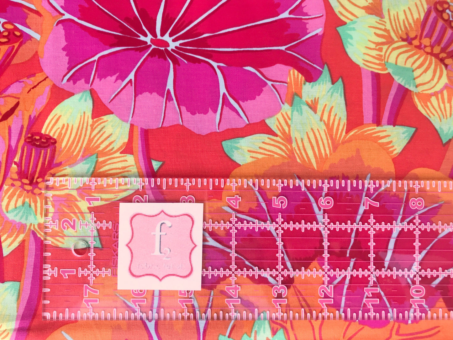 freespirit fall 2020 kaffe fassett collective dancing dahlias blue Fabric Fetish