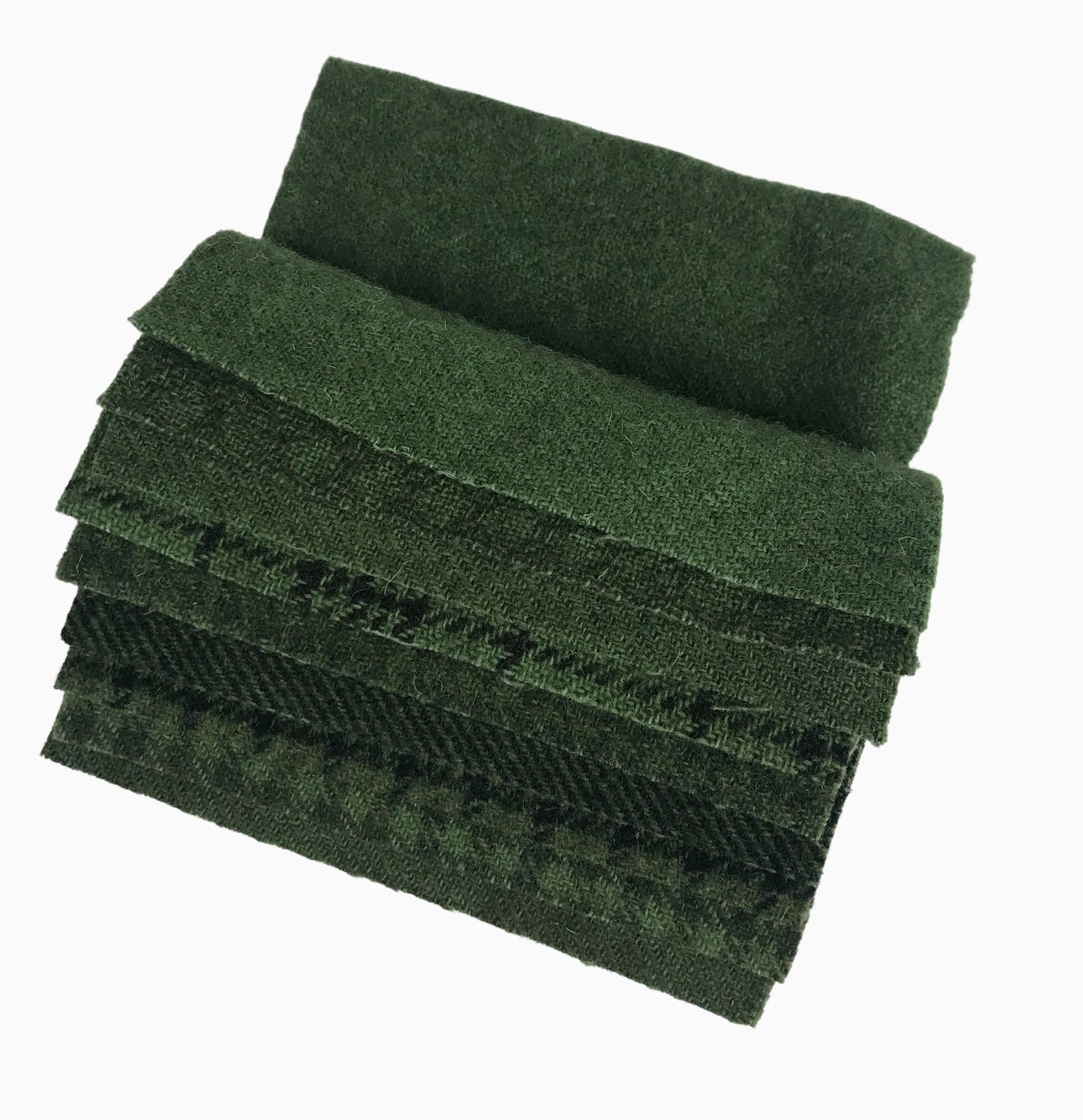 moda fabric primitive gatherings hand dyed 5 inch wool charm pack holly Fabric Fetish