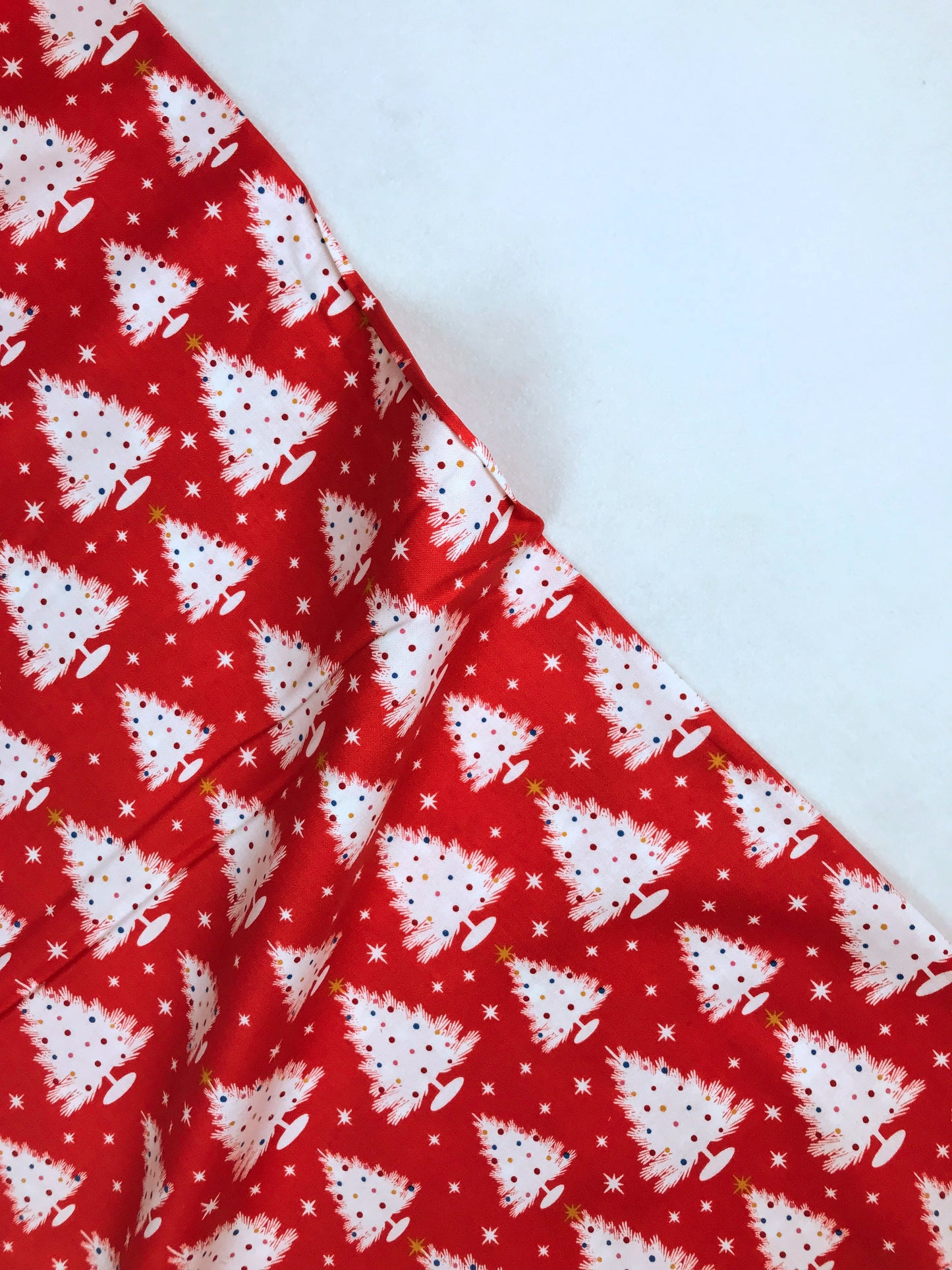 figo fabrics dana willard peppermint trees red Fabric Fetish