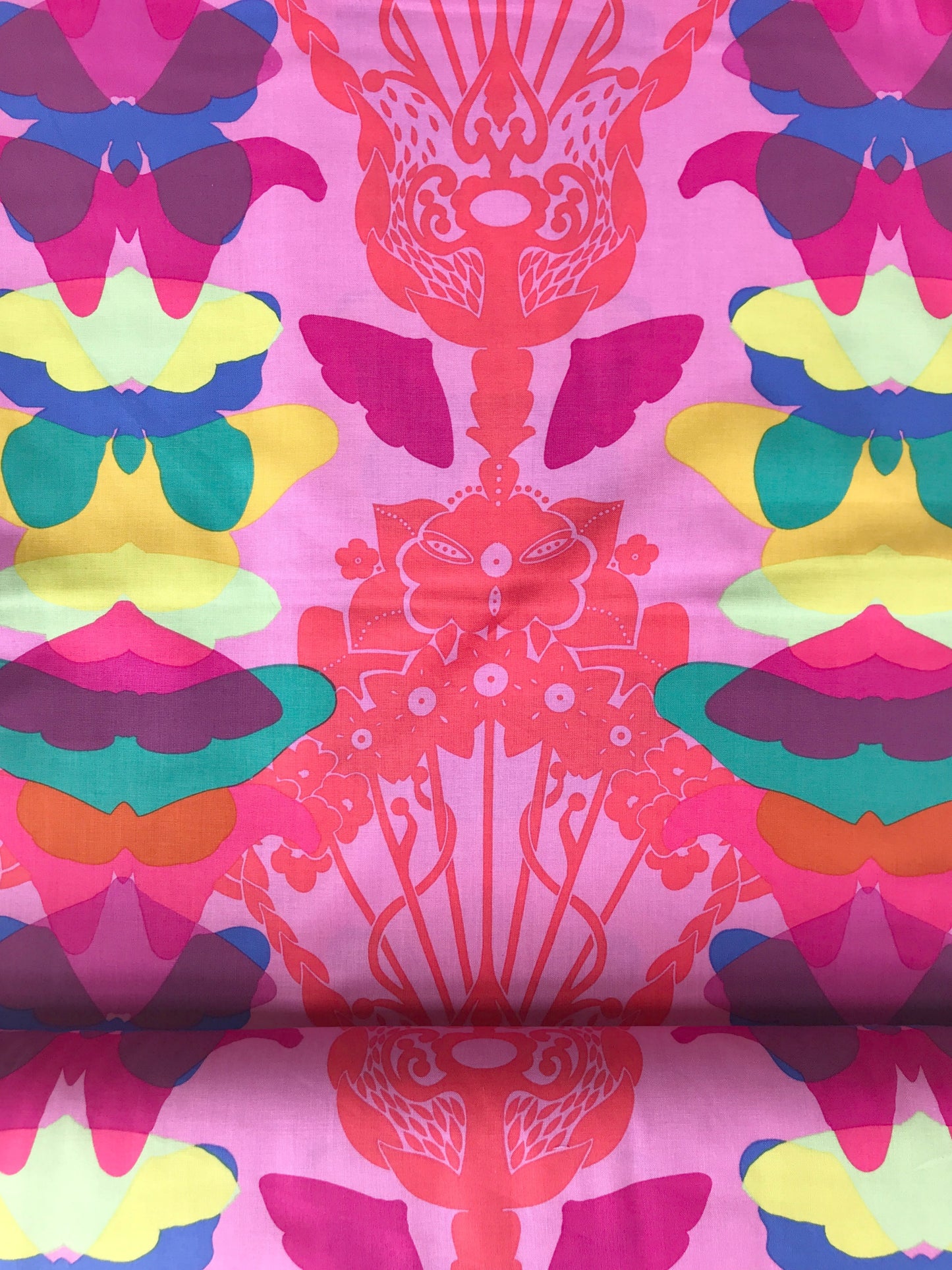 freespirit fabric anna maria horner hindsight ghost nouveau lilac Fabric Fetish