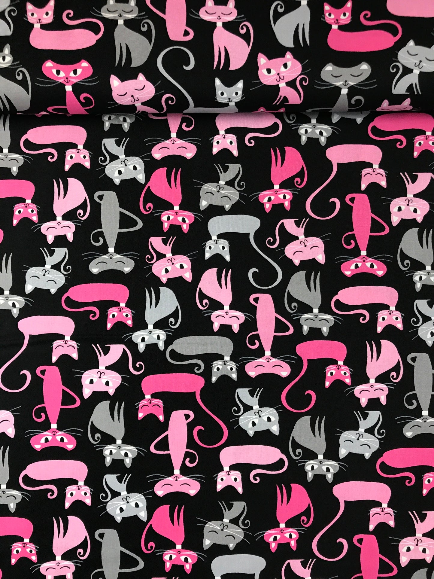 robert kaufman robin zingone whiskers and tails black cats Fabric Fetish