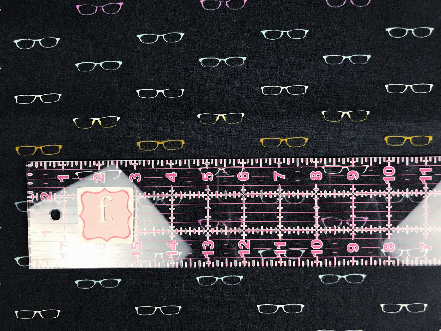 art gallery hooked mister domestic readers quilters cotton Fabric Fetish