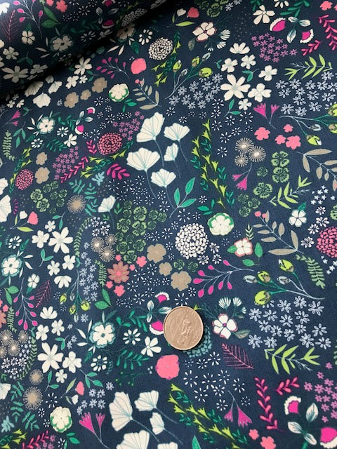 art gallery flower child maureen cracknell blooming luscious quilters cotton Fabric Fetish