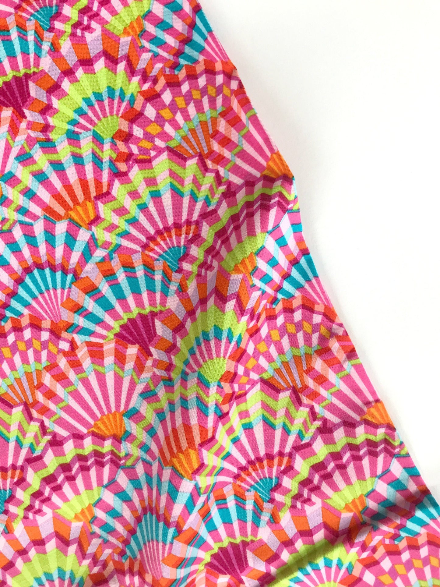 Paper Fans Pink Stash Kaffe Fassett Collective PWGP143.PINKX 100% Quilters Cotton Fabric Fetish