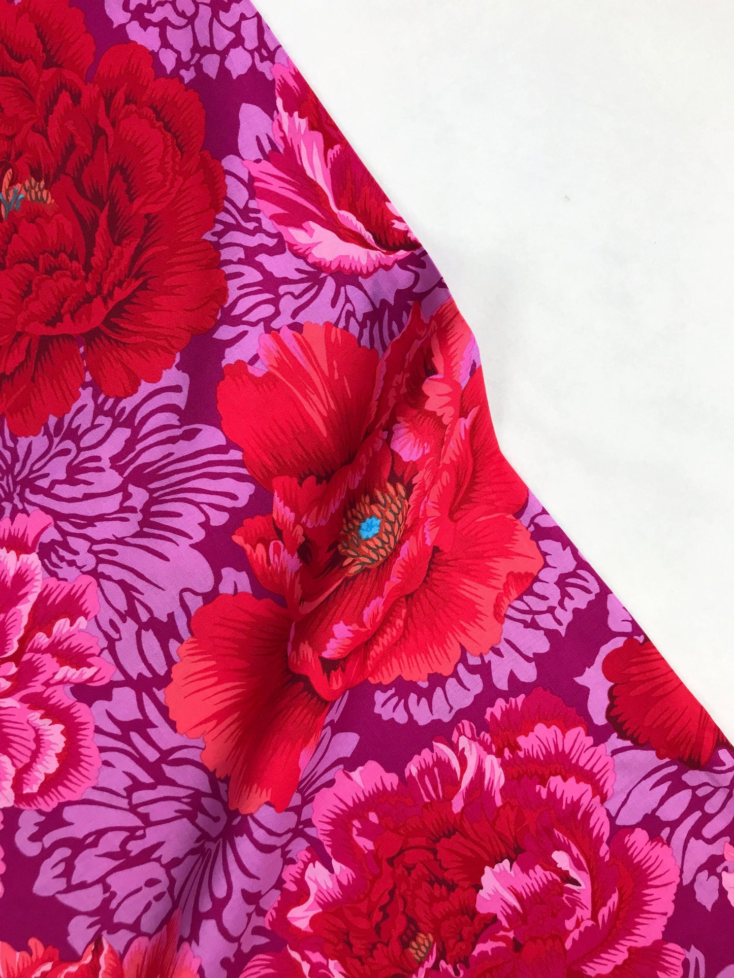 Brocade Peony Hot Philip Jacobs Kaffe Fassett Collective PWPJ062 100% Quilters Cotton Fabric Fetish