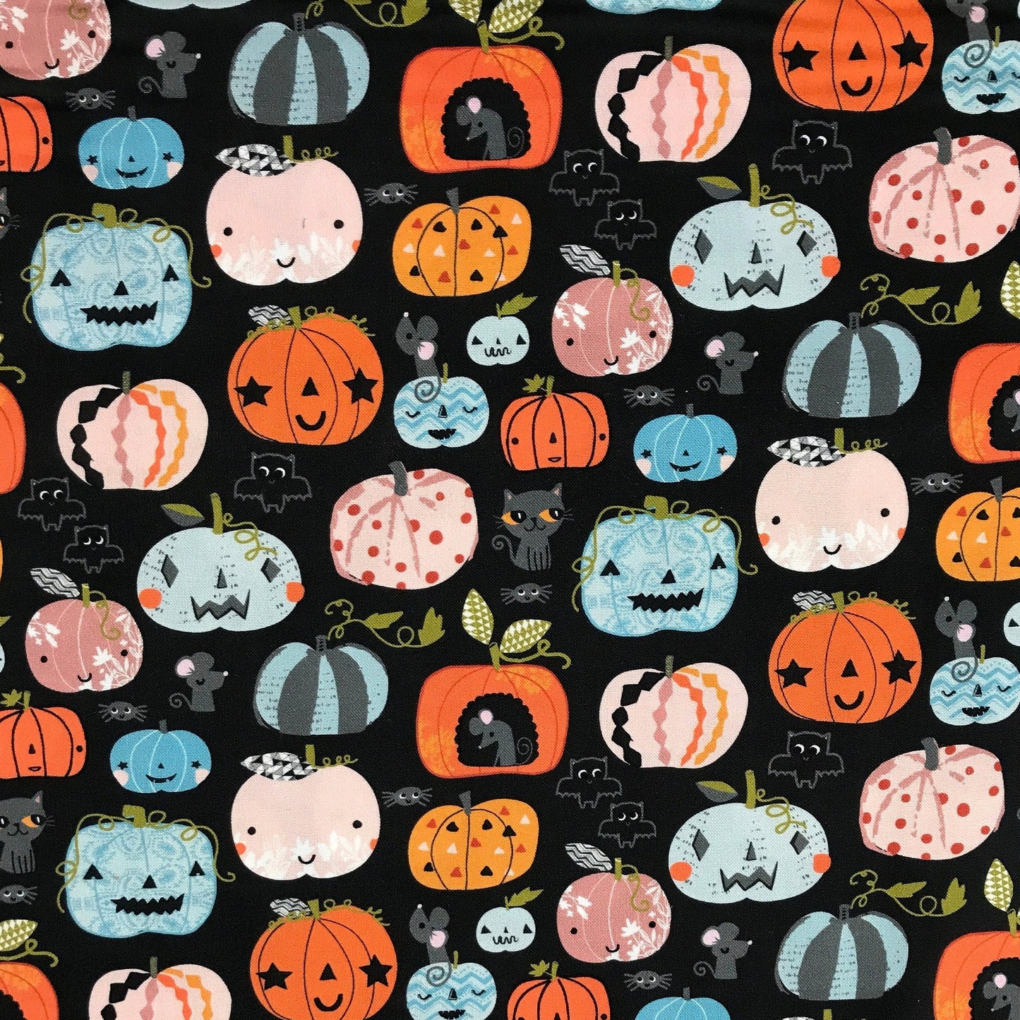 Pumpkins Trick or Treat Stephanie Thannhauser Dashwood Studio Quilters Cotton 2186 TRICK Fabric Fetish