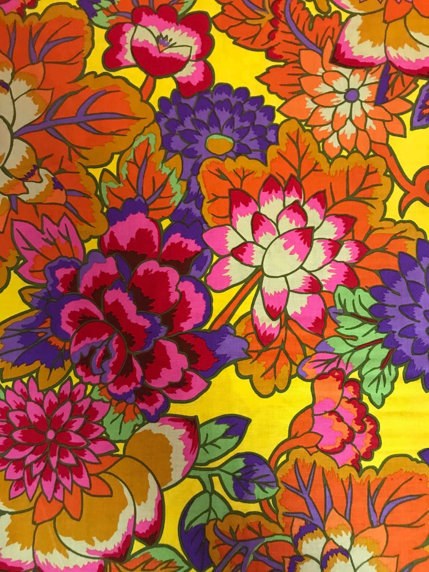Cloisonne Orange Kaffe Fassett PWGP046 Orange 100% Quilters Cotton Fabric Fetish