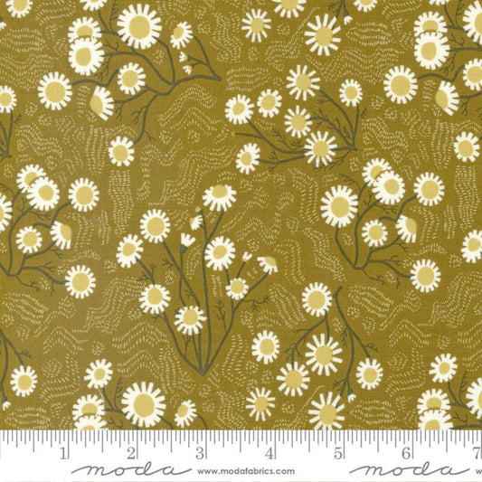 Chamomile Lichen Quaint Cottage Gingiber Moda 100% Quilters Cotton Fabric 48372 14 Fabric Fetish