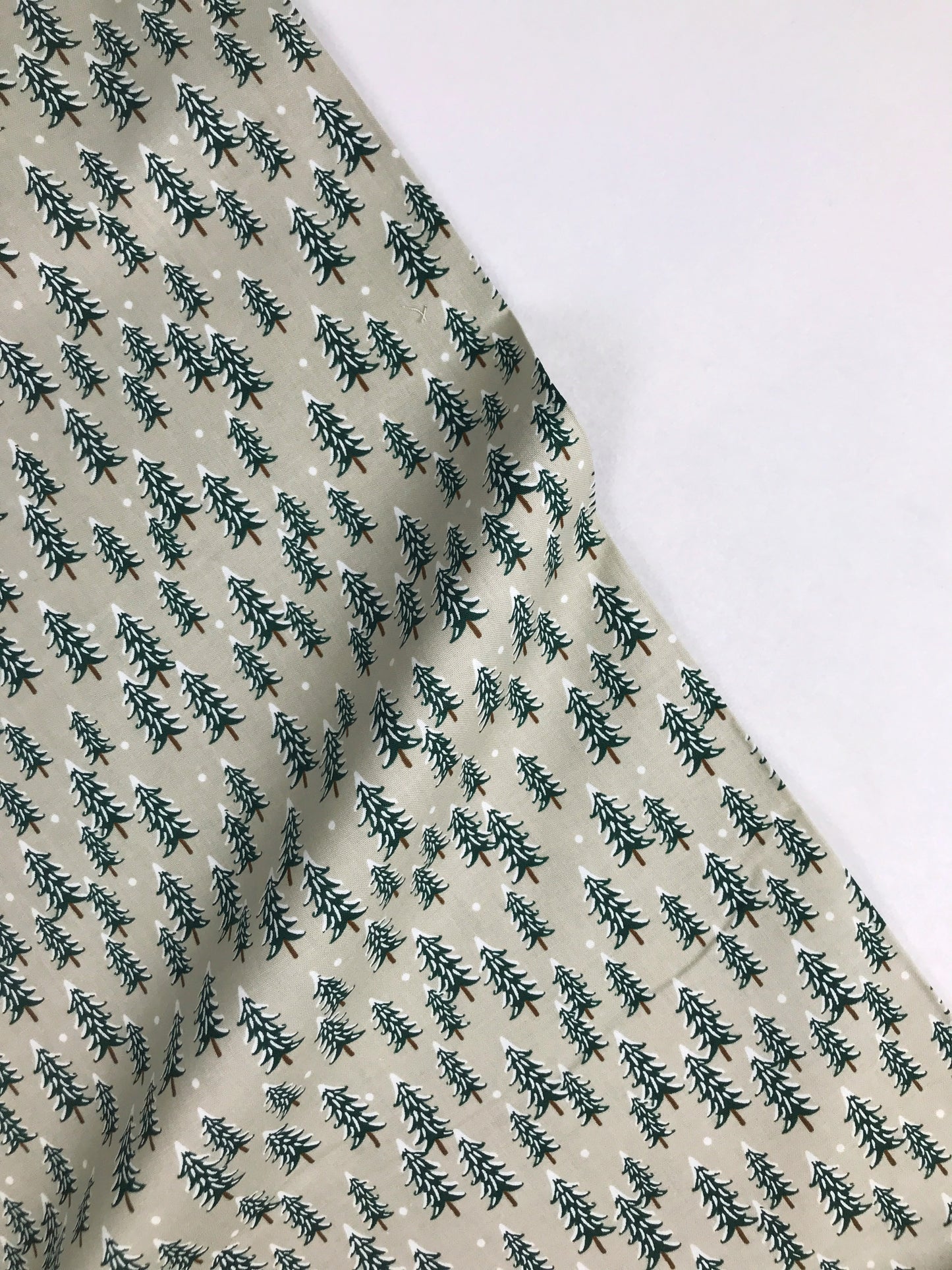 Rifle Paper Co - Cotton + Steel - Holiday Classics - Fur Trees Linen