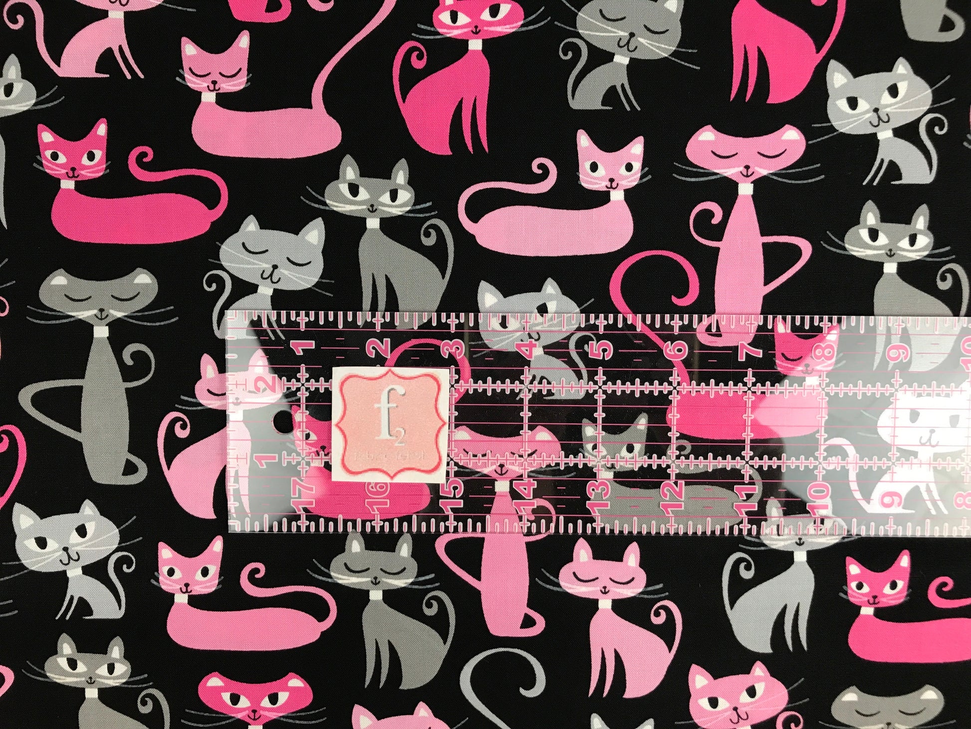 robert kaufman robin zingone whiskers and tails black cats Fabric Fetish